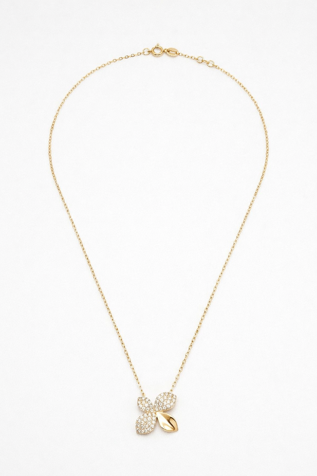 Four leaf necklace