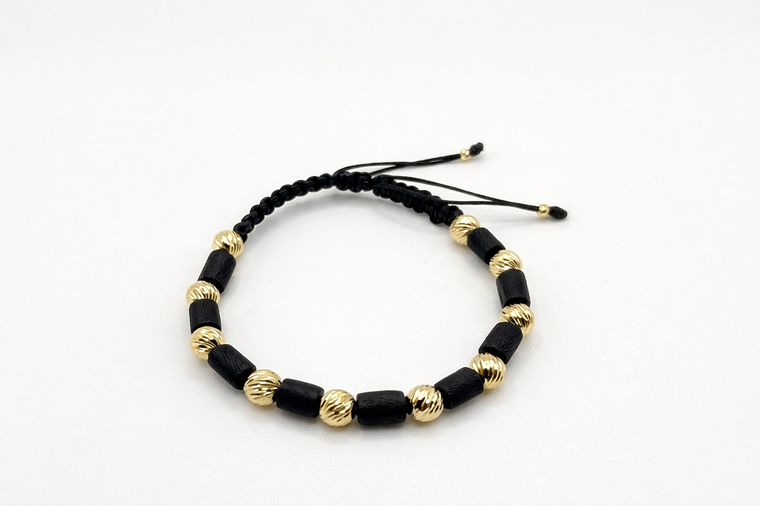 Handmade bracelet 18k with Azabache